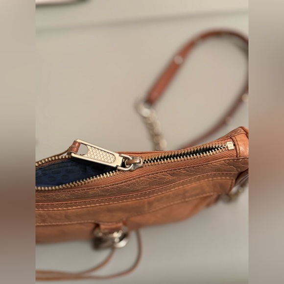 Rebecca Minkoff Mini MAC Brown Leather Crossbody READ – Broken Zipper - Picture 6 of 6